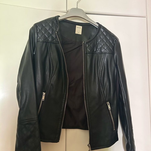 Leather jacket like new, black, size S