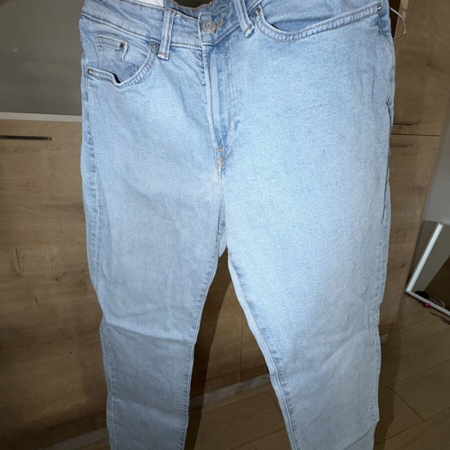 H&M Light Blue Regular Fit Jeans W31 L32 like new