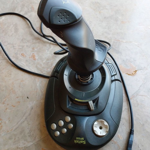 Thrustmaster Force GT Racing Wheel Ferrari like new with Saitek SP550 Joystick