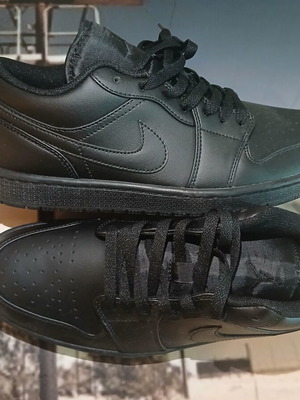 Sneakers black new, sizes 45 and 45.5