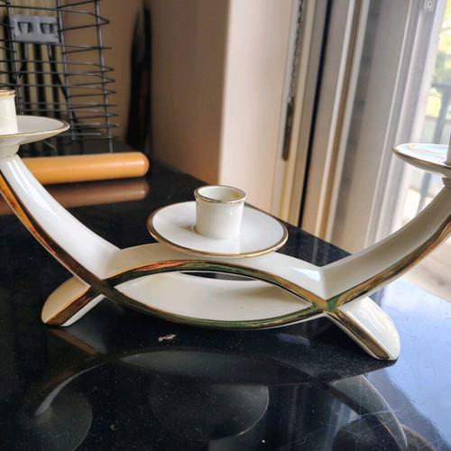 Triple candlestick with porcelain and gold lines like new
