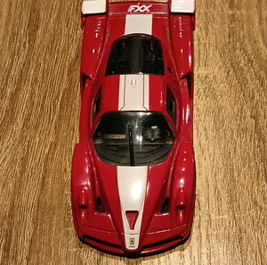 Ferrari FXX - Hot wheels (1:43)