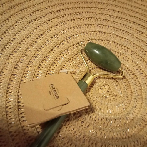 Face massage roller new from Jusk