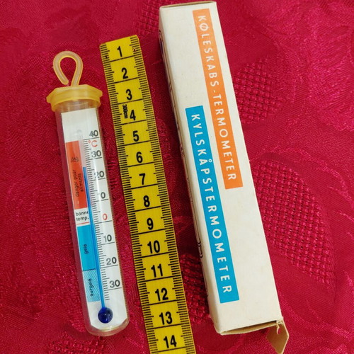 Vintage refrigerator thermometer from the 1960s, like new, in original packaging