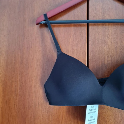 H&M bra 80B new, black