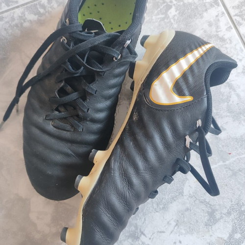 Nike football shoes used, leather, size 43, black