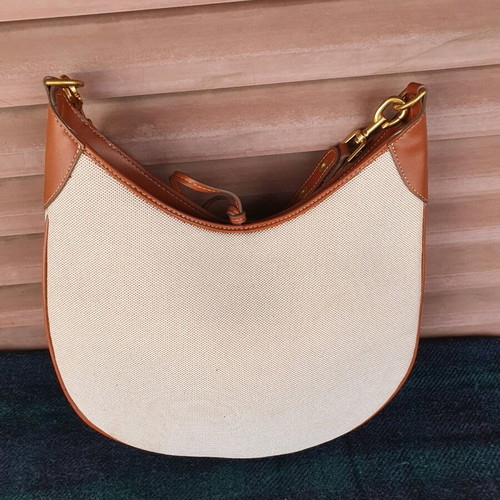 Mango shoulder bag as new