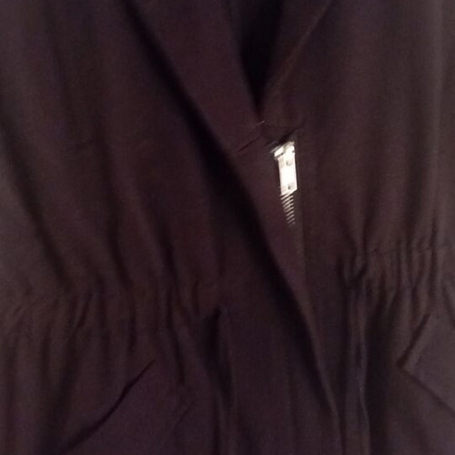 H&M black vest with elastic waist and zipper, size Small, like new