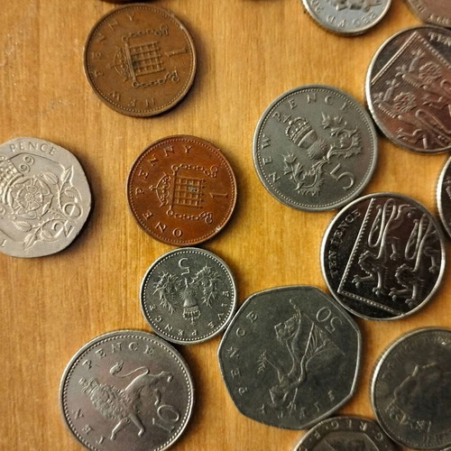 Great Britain coin collection, pack of 32 pence and pounds