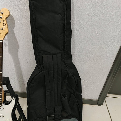 Granite Junior Electric Guitar used with Stagg case and Proel stand