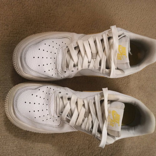 Nike Air Force 1 sneakers used, white/gold size 41