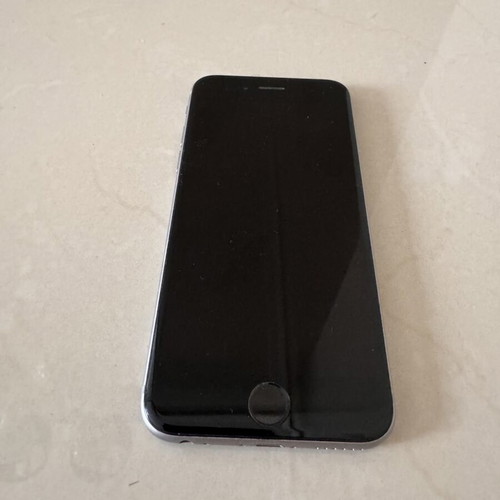 iPhone 6S Space Gray 16 GB used with box, screen defect
