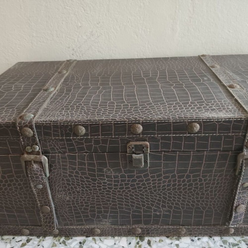 Vintage large trunk with embossed leather like new