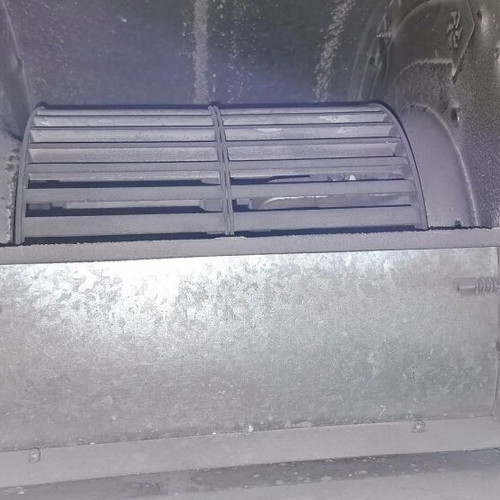 Bubble ventilation motor used in galvanized box