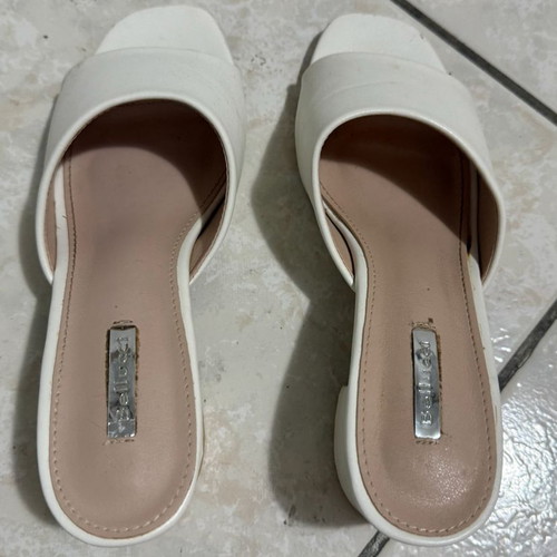 Bellucci white sandals size 38, like new