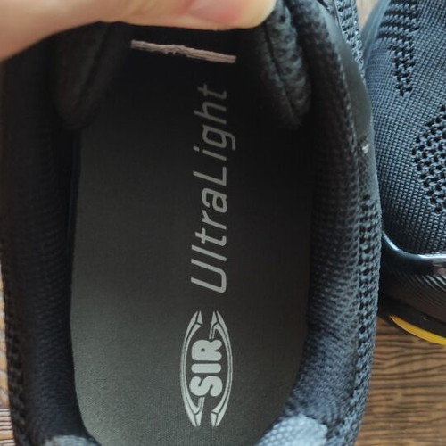 Sir safety shoes size 44 new