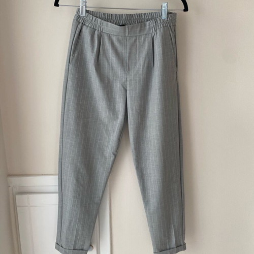 Bershka grey trousers size S like new