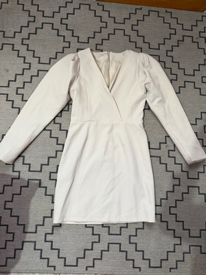 Cream dress like new, size S 36 8, beige