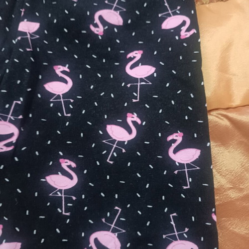 Evita leggings with flamingo print like new, size 8 years