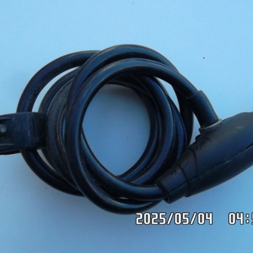 Bicycle-type cable lock used, large size