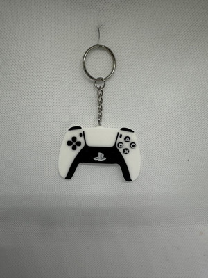 Dualsense PS5 keychain like new, black and white
