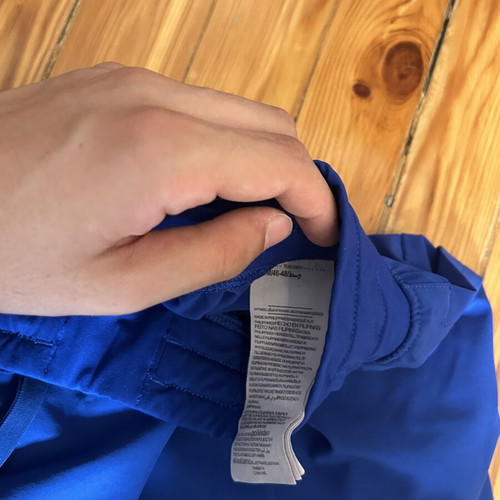 Under Armour Training Shorts blue, medium, like new
