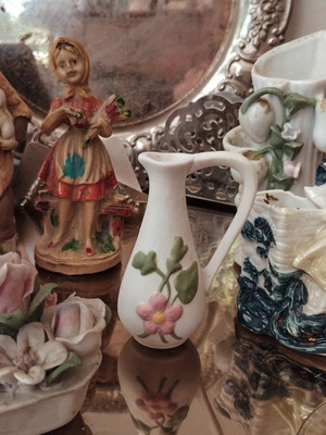 Bisque porcelain κανάτα μινιατούρα μεταχειρισμένη
