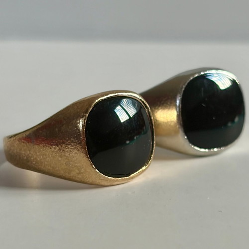 Twin Signet Rings new with factory defects, silver and gold tone