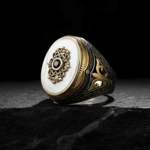 Vintage style ring with white zircon and topaz, gold plated, new