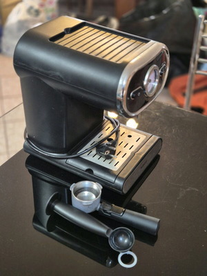 Silvercrest espresso machine with steam used