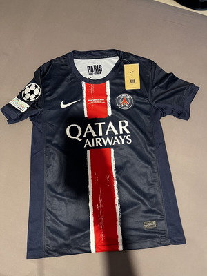 Nike PSG football jersey, size M
