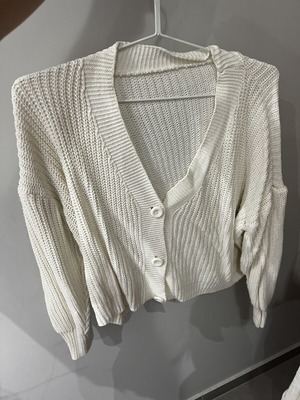 White knitted cardigan, size M