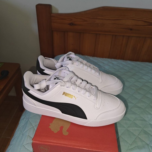 Puma Shuffle Sneakers unisex new, black and white, size 38
