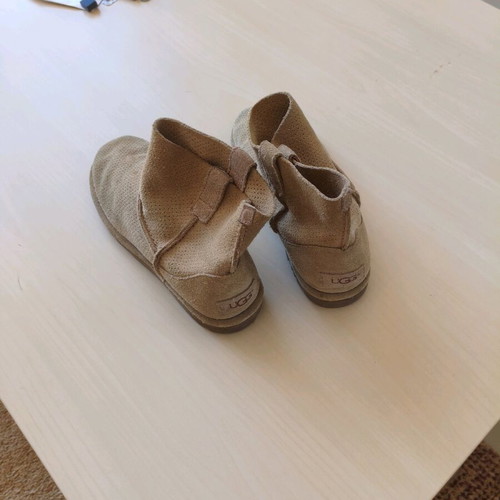 Ugg Classic Mini Unlined boots perforated suede size 39 used