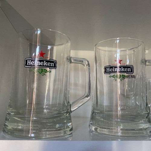 Heineken glasses 0.5lt like new, set of 2