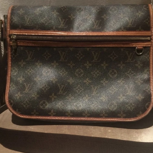 Louis Vuitton crossbody bag used, brown with multiple pockets