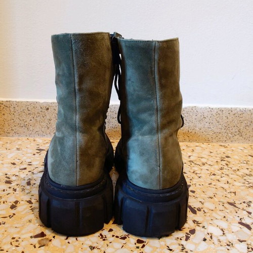 Vassilis Tsitsivas Edra boots green suede like new, size 37