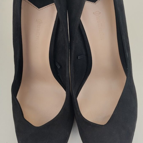 Stradivarius black suede pumps size 39