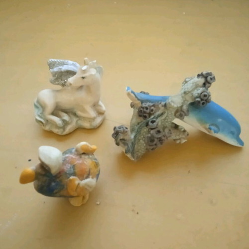 Vintage plaster decorative items used, pack of 3 Pegasus dolphin bird