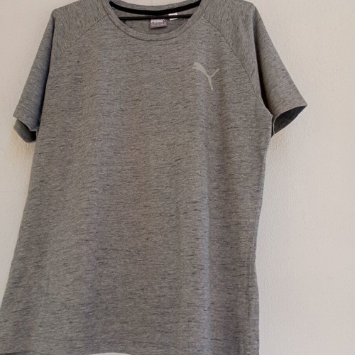 Puma men's short-sleeve gray cotton t-shirt like new, size M