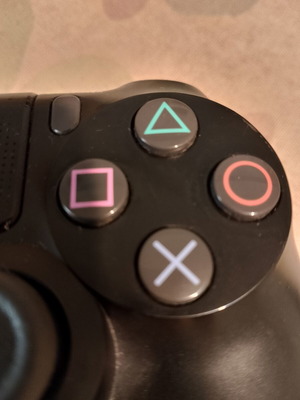 PS4 controller like new