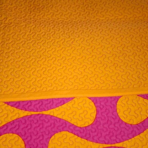 Guy Laroche Double Quilt new, Drop Fuchsia design
