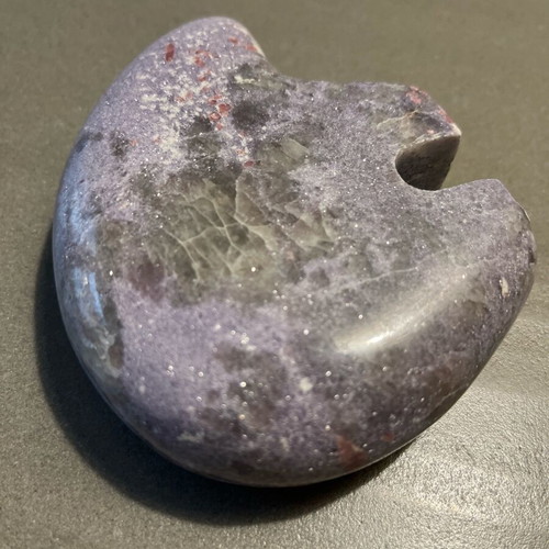 Bear figurine from lepidolite with pink tourmaline new