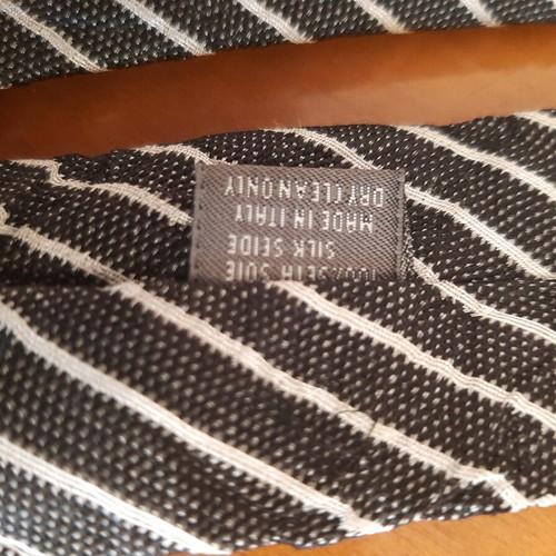 Silk Italian tie like new, 100% silk