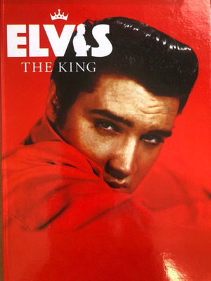 Elvis The King κασετίνα με 2 cd και ένθετο βιογραφικό βιβλίο καινούργιο