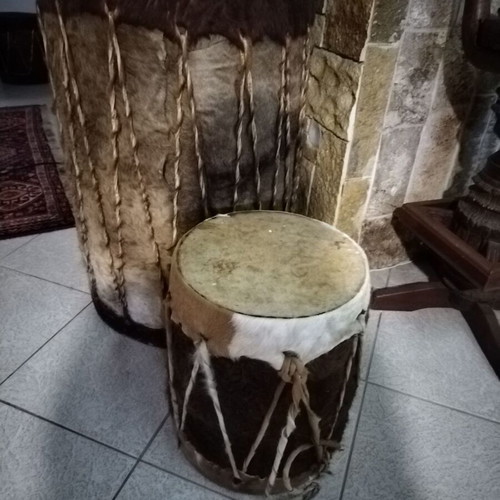 African collectible drums like new, one large and two small