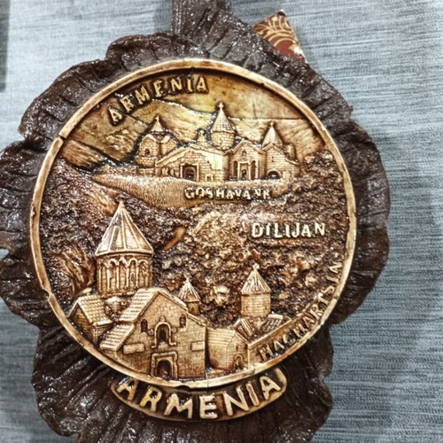 Armenia Cognac 40% Vol sealed, like new, decorative bottle