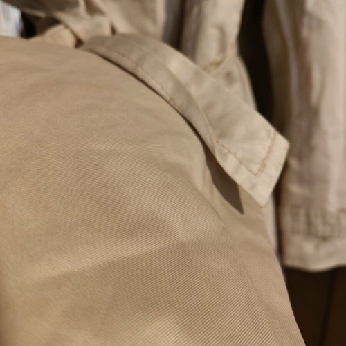 Bershka trench coat beige like new, size M