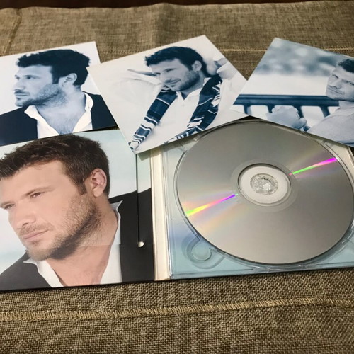Giannis Ploutarchos Paei Ligos Kairos CD like new, laiko