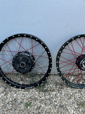Racing Boy pierced rims for Crypton X